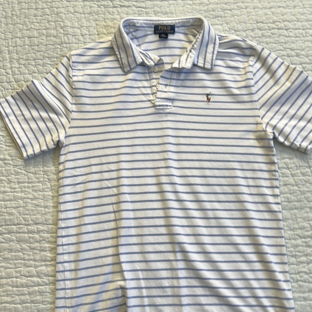 Polo white with blue strip knit shirt. Tennis Collar. Boys size XL (18-20).